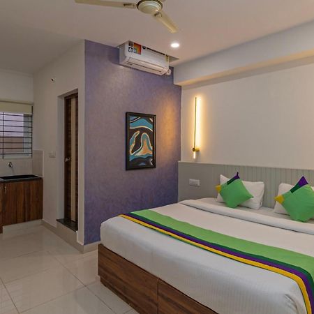 Treebo Raghavendra Tranquil Inn Bellandur 벵갈루루 외부 사진