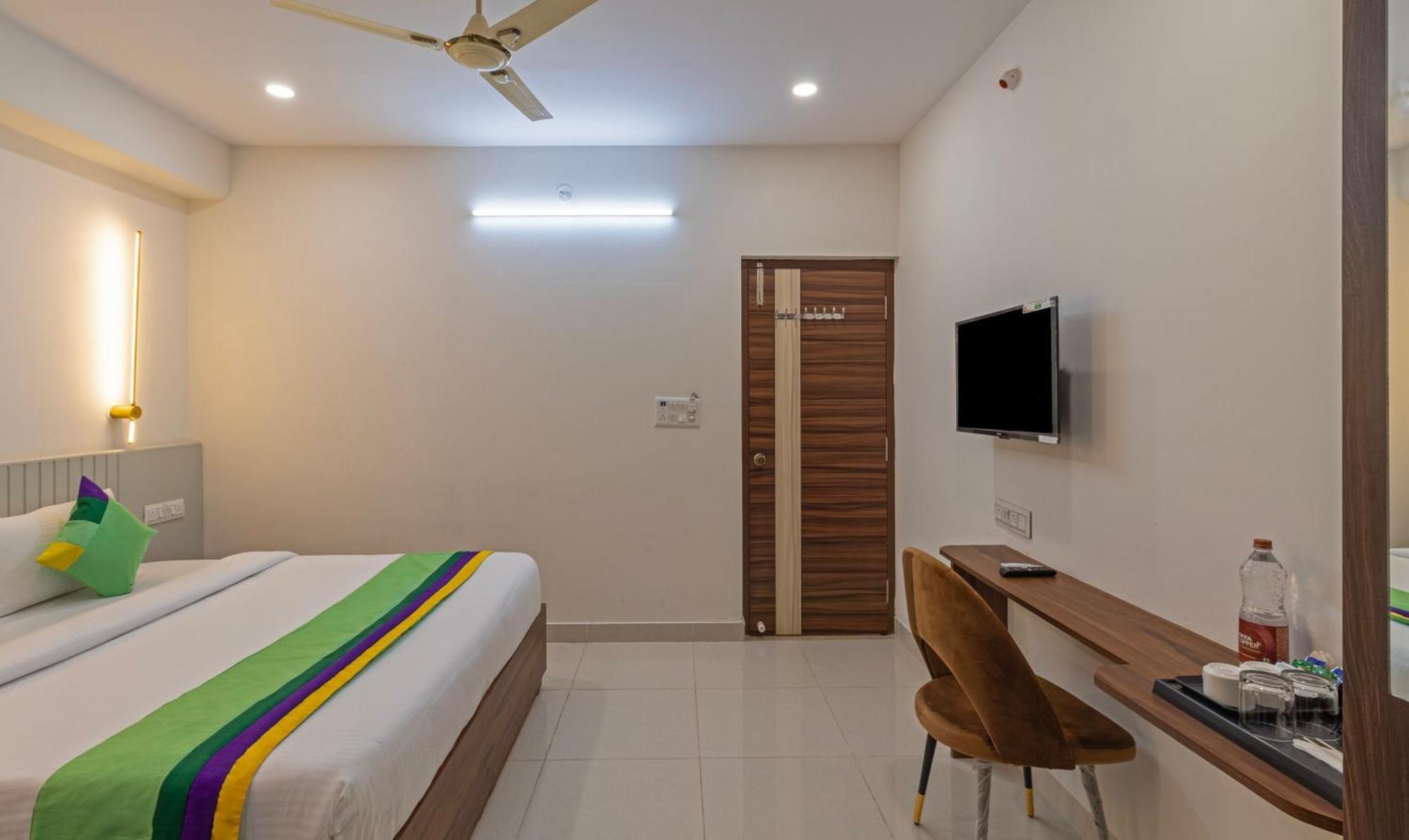 Treebo Raghavendra Tranquil Inn Bellandur 벵갈루루 외부 사진